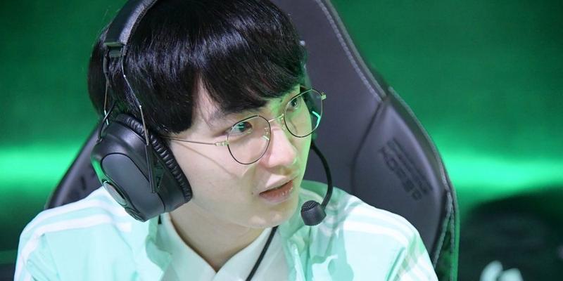 《乌鸦无限火力不死出装攻略》（掌握关键装备，玩转乌鸦炼狱模式）